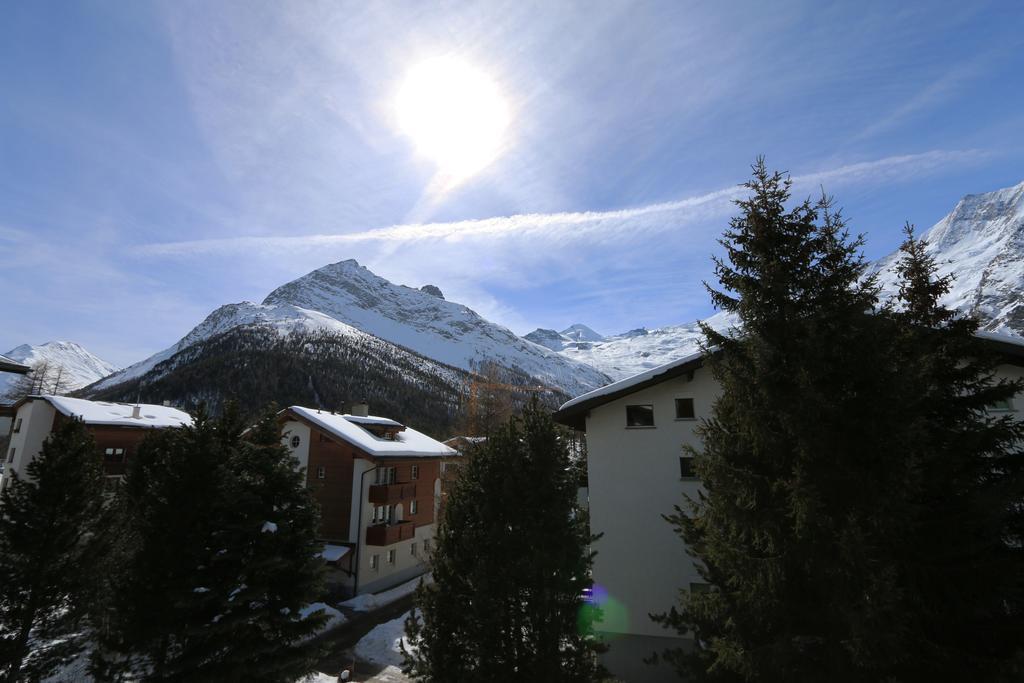Everest Saas-Fee Zimmer foto